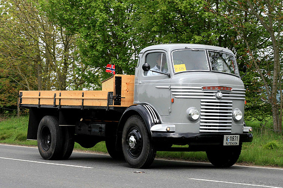 1958 Commer QX Mk III Interim K11871