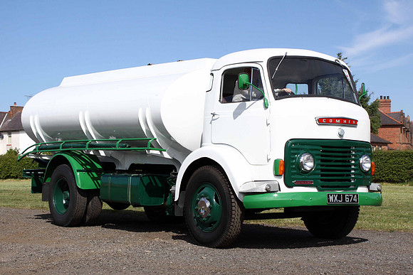 1959 Commer QX Mk IV WXJ674