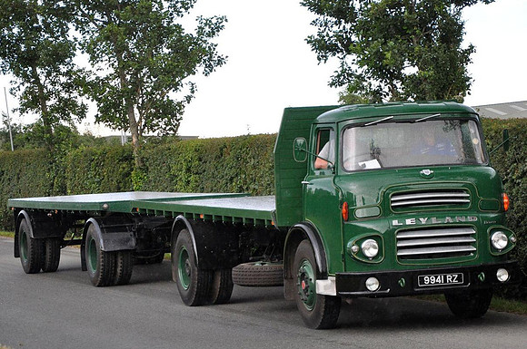 Leyland Beaver 9941RZ