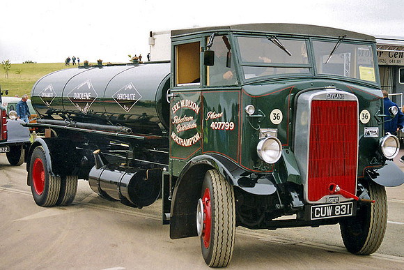 leyland_beaver1-36a cuw831 2_tt