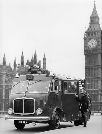 AEC negative 21632 - 199ALX - AEC Marquis - London County Council Fire Brigade