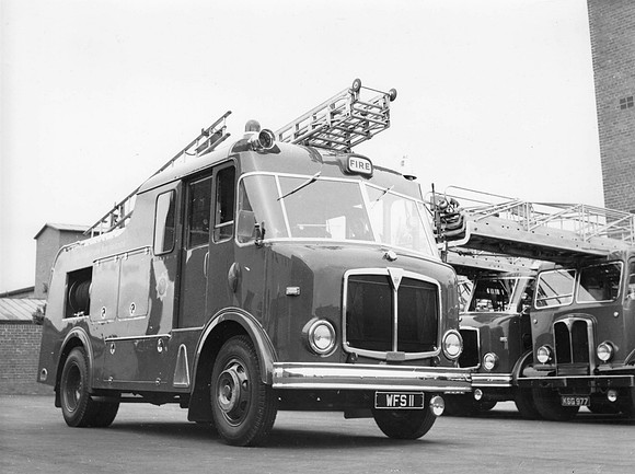 AEC negative 25549 - WFS11 - Maudslay Marquis - South Eastern Fire Brigade