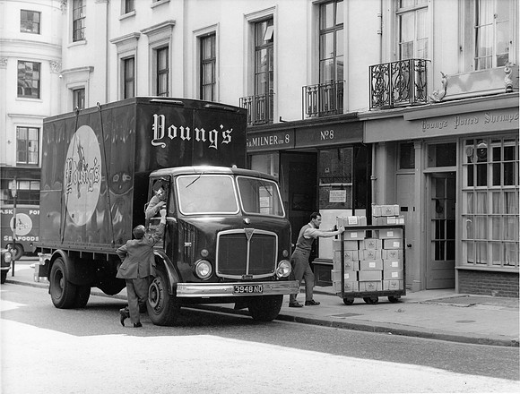 AEC negative 20367 - 3948NO - AEC Mercury - Youngs Potted Shrimps