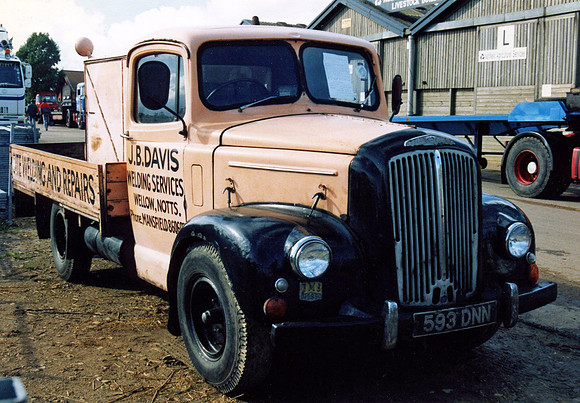 1959 Morris-Commercial LC5 593DNN