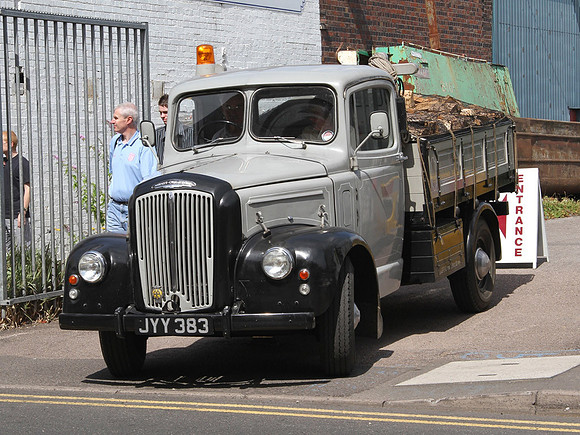 1948 Morris-Commercial LC4/5 JYY383