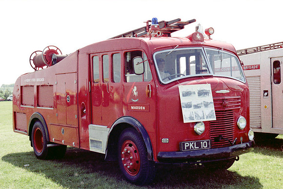 1952 Commer QX Angus PKL10