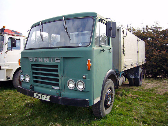 1971 Dennis Dominant GPA114J