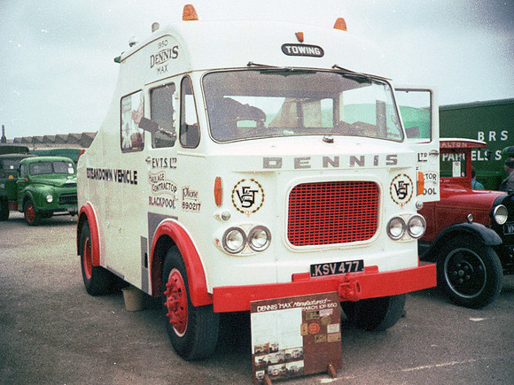1950 Dennis Max KSV477
