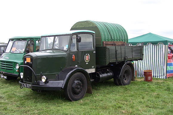 1949 Dennis Pax LYA527