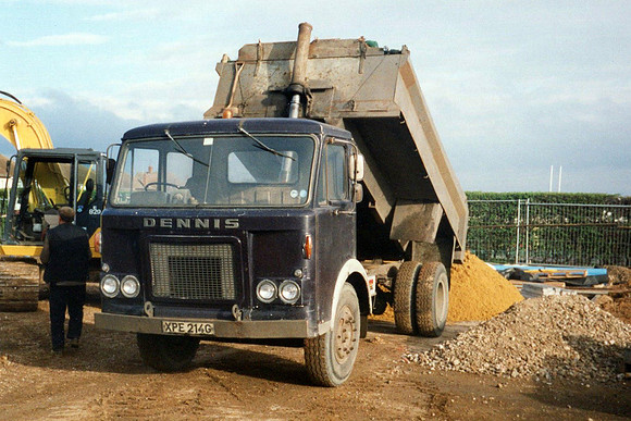 1969 Dennis Pax V XPE214G