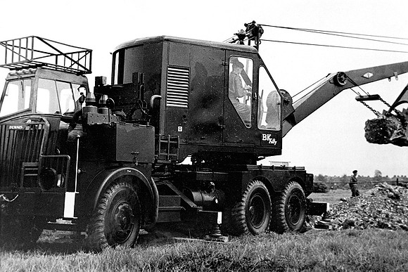 Dennis G7 Jubilant/BK50