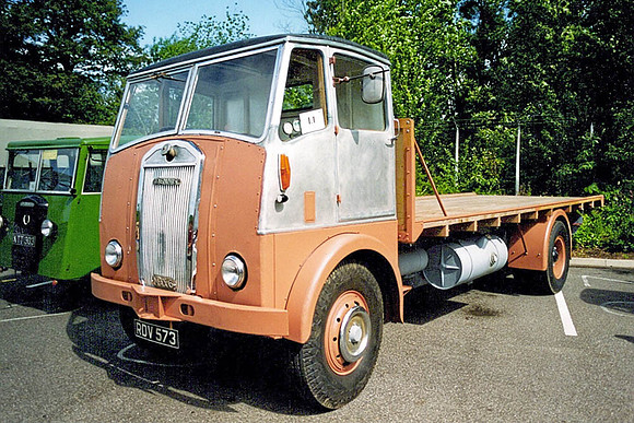 1953 Dennis Max 6 RDV573