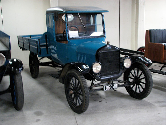 RC015_24FordTT_106149