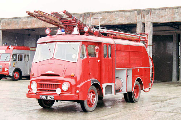 1960 Austin FF 586HCV