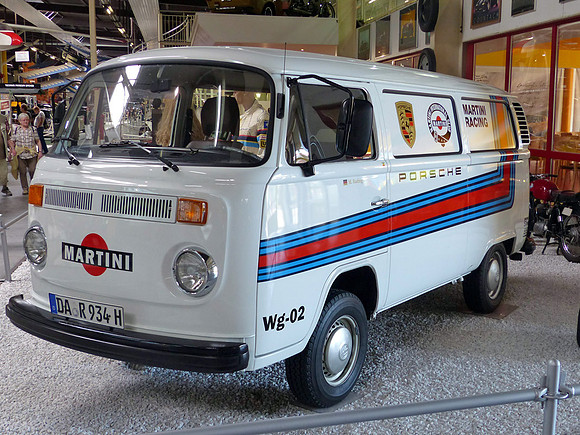 1977 Volkswagen Microbus Type 2 (Porsche engine)