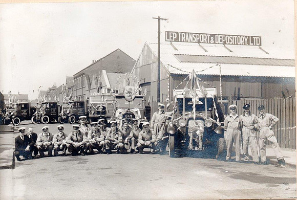 Line up at Lep Goole