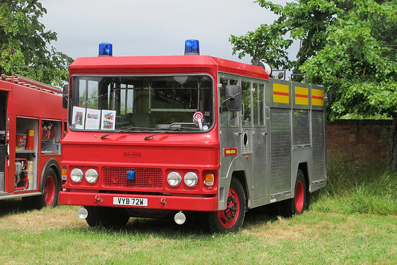 1981 Bedford TKG WrL VYB72W