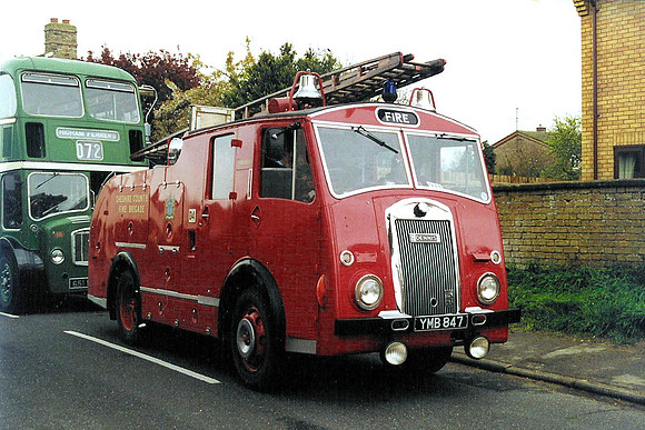dennis_f008a ymb847 1_rh