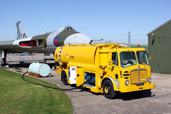 1966 AEC Mandator VAM116D & Vulcan XM594
