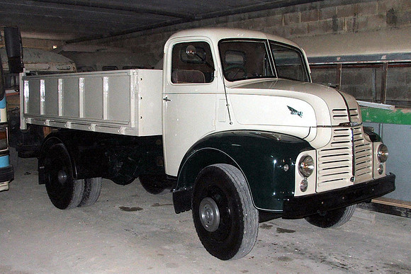leyland_comet1qm tri873 2_ps