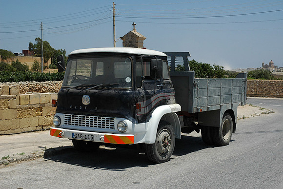 bedford_tk5qm gag115 1_ls