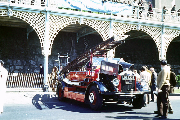 1934 Dennis JH8235