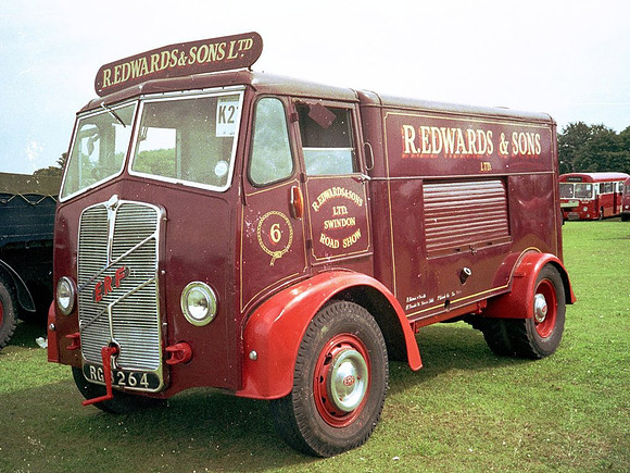 1938 ERF RG8264