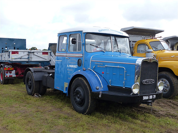 1954 Bernard Camions 185CV Tractor 3066RB79