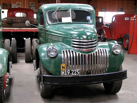 RC092_47Chev6-1543_h19225