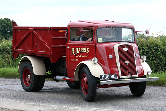 1948 Fordson 7V MJO90