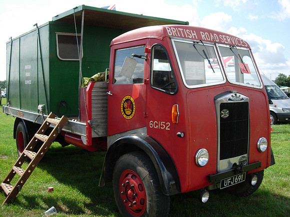 1957 Albion Chieftain UFJ691