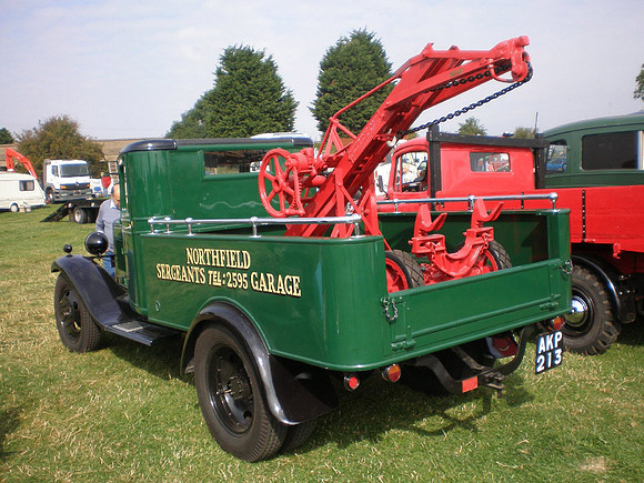 1933 Bedford WHG AKP213