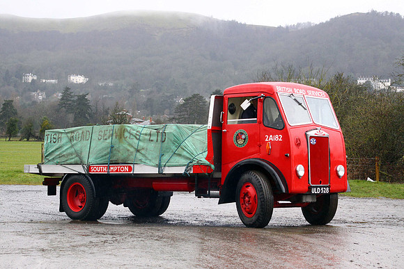 1957 Albion Chieftain ULD528