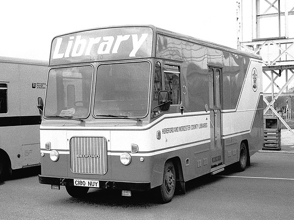 1985 Bedford VAS C180NUY