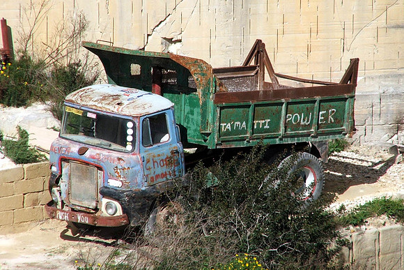 dodge300qm_ps_1