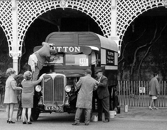 1932 AEC Mercury EV5782