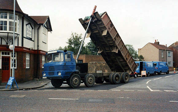 1975 Scammell Routeman WLR815