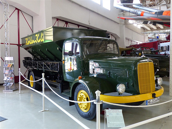 1953 Daimler-Benz L325 Coal Hopper