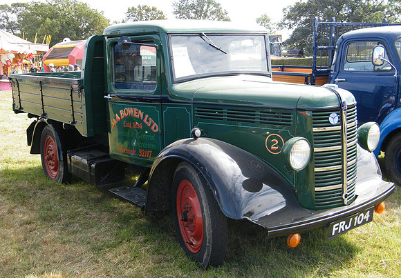 1939 Bedford WS FRJ104