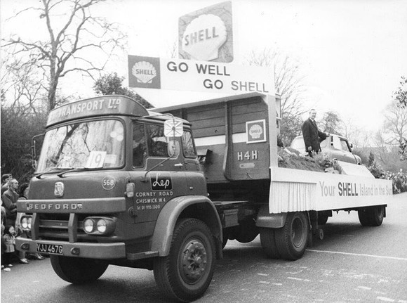 Bedford KM with Shell float