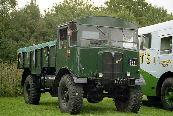 1944 AEC Matador YSU679