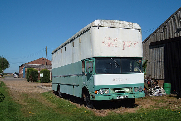 bedford_tk5m oed890m 1_pp