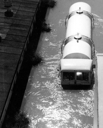 AEC Mammoth Major 6 Mk III in Hunter Valley floods