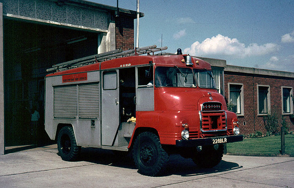 1961 Bedford RLHZ 228BLR