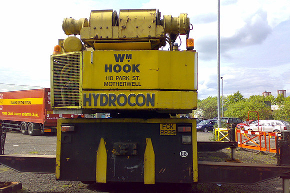 1977 Hydrocon Swordsman FCK223S