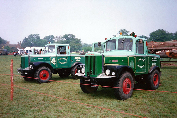 Unipowers LNH255 and 37XVW