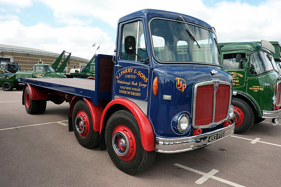 1960 AEC Mustang 493FTG GM6RH186