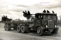 AEC Mammoth Major YH852