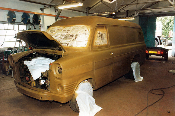 1977 Ford Transit HJO582S (2)