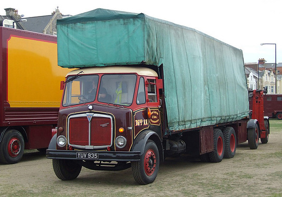 1960 AEC Mammoth Major 6 Mk III YUV935